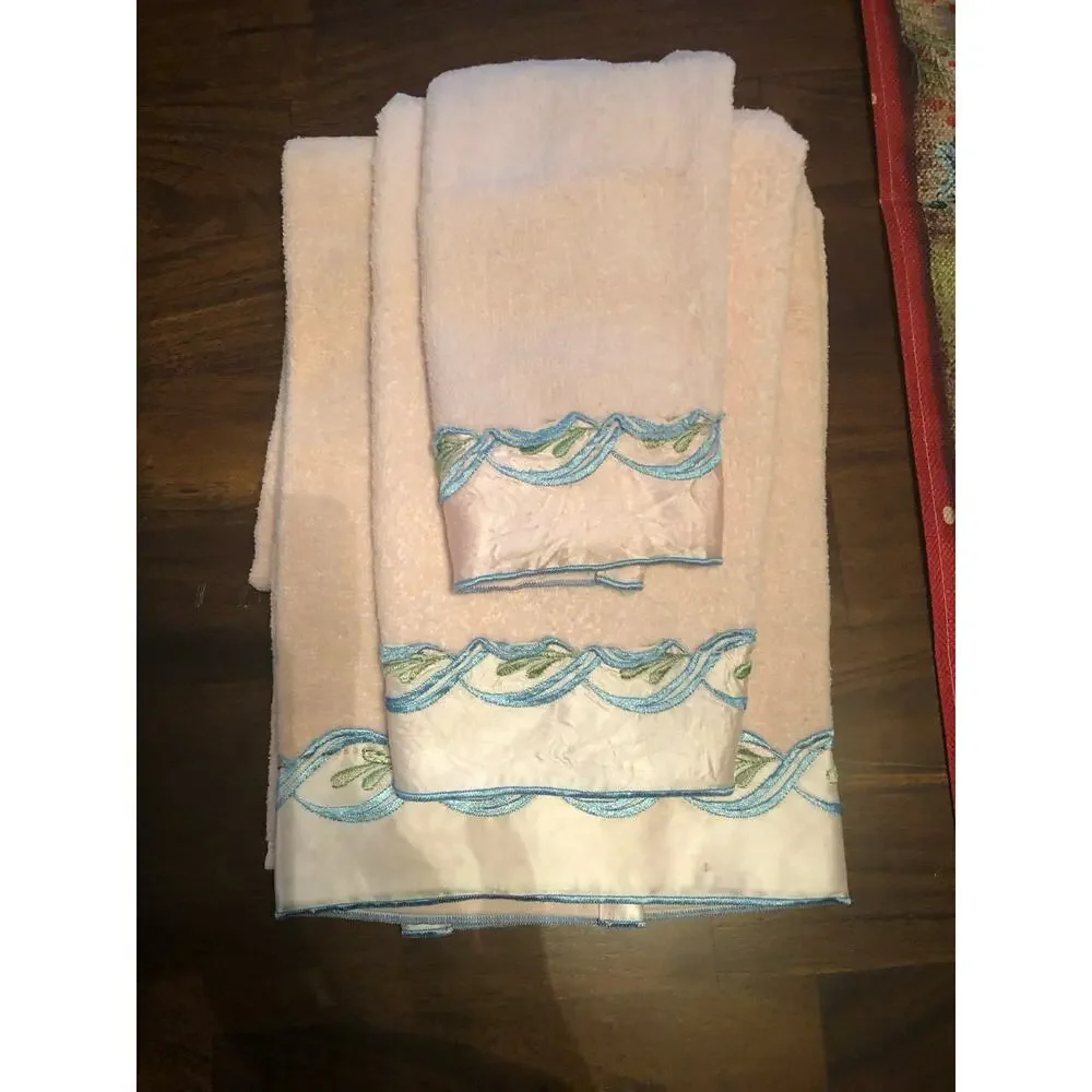 Vintage Cannon 3 Pc. Towels Pink/Blue Silk Embroidered Band.Cotton USA